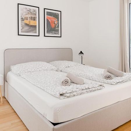 Whats-App Self-Check-In - 1Br Apartment, Near Airport,15 Min To Center Wiedeń Zewnętrze zdjęcie